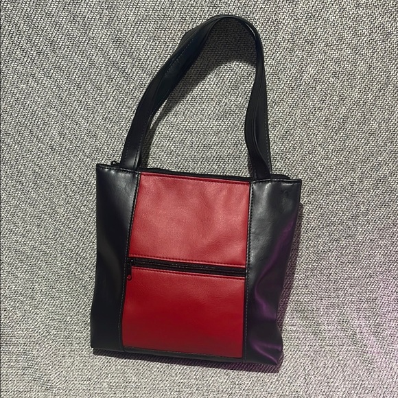 Red and Black Structured Shoulder Bag - Picture 1 of 15